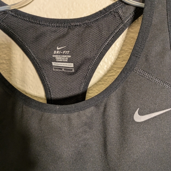Nike Black Athletic Tank Top Size Large Pre-owned - Picture 4 of 9